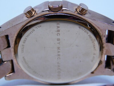 Marc by Marc Jacobs Women display picture 3