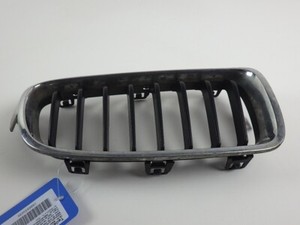Kühlergrill rechts BMW 3er (F30, F80) 51137260498 320d