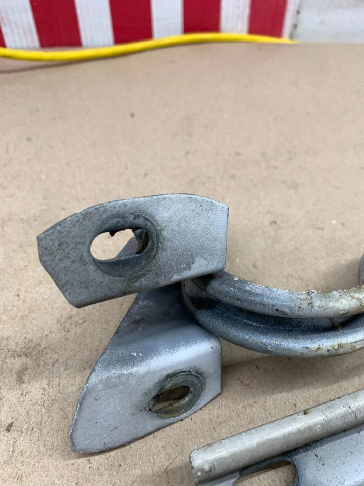 1979 1993 Ford Mustang capô dobradiças suportes capô painel travas dobradiças de fábrica 90 - Imagem 2 de 4