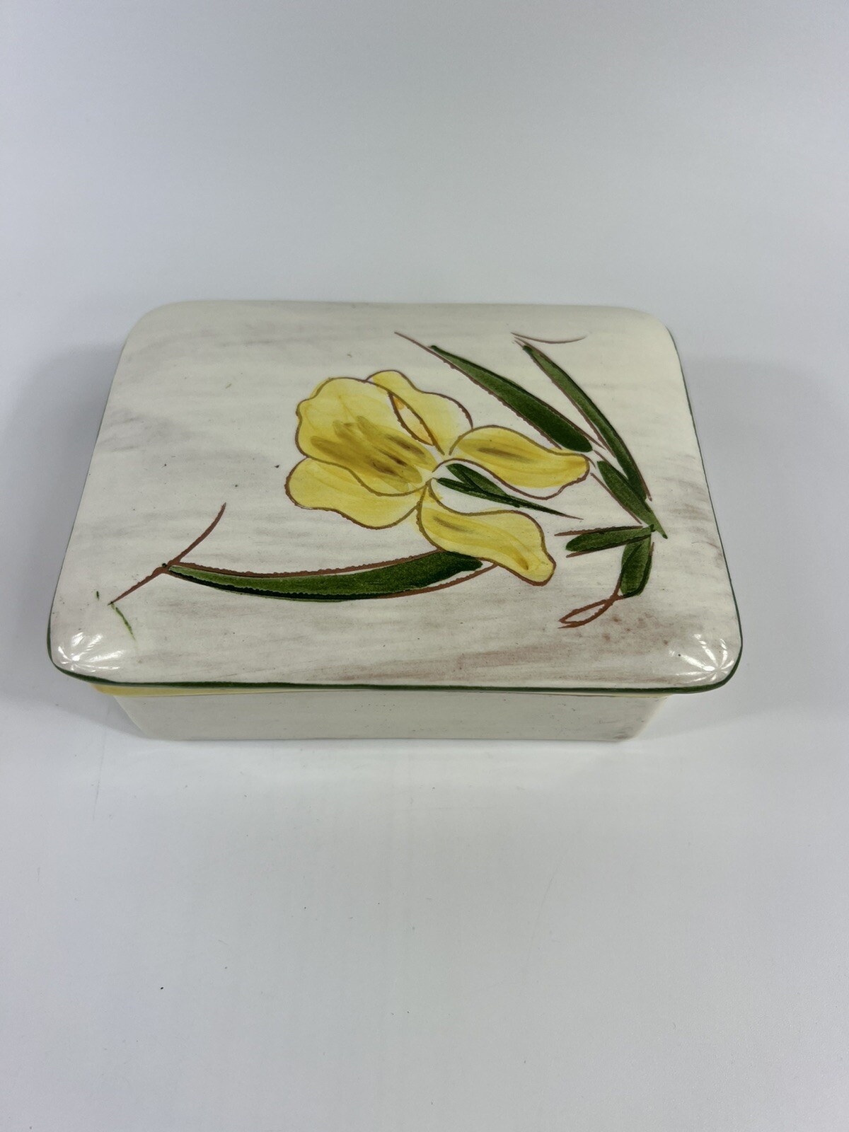 Vintage Stangl Terra Rose Yellow Iris #3761 Cigarette/Trinket Box With Lid