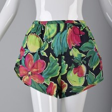 S Vintage 1980s 80s Bonwit Teller High Waist Mini Shorts Floral Lightweight