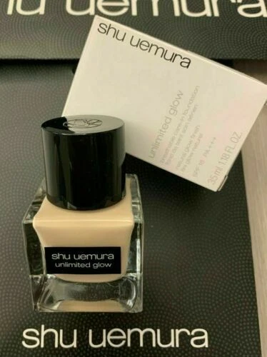 Base líquida Shu Uemura Shimmer
