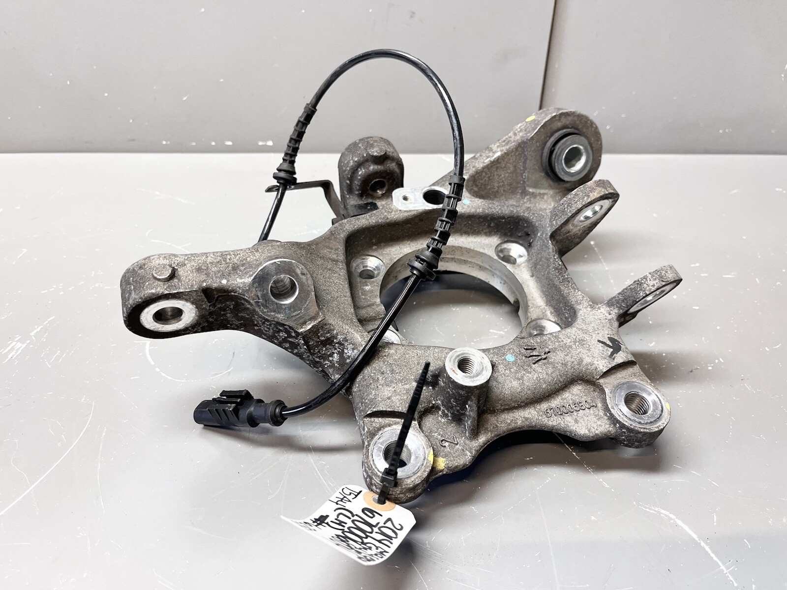 ⭐️2014-2020 MASERATI QUATTROPORTE GHIBLI AWD REAR LEFT SPINDLE KNUCKLE HUB OEM