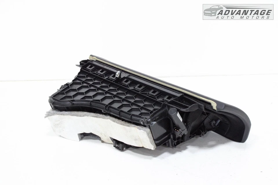 BMW 330E F30 2016-2018 salpicadero derecho tablero compartimento de almacenamiento guantera OEM Foto 4 de 4