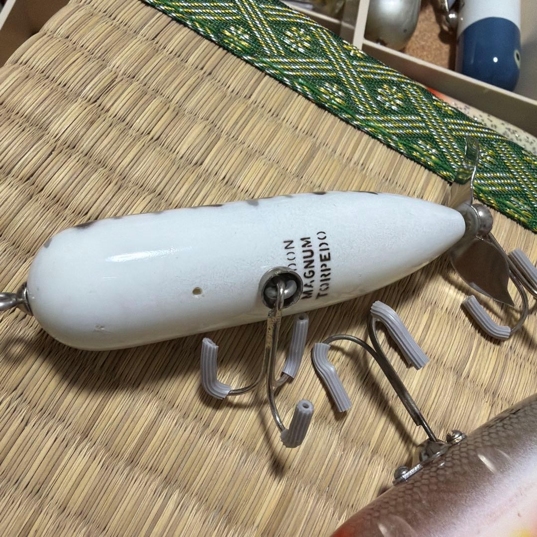 Old Heddon Magnum Torpedo Gray Shiner S Set of 2 - Image 9