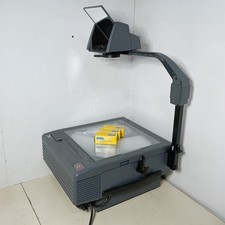 Very Clean 3M 9550 Overhead Projector Scratch free Glass And Lens, 3 New Bulbs