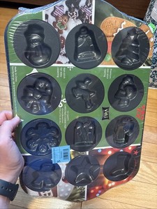 Unico Holiday Cookie Pan 12 Cavity Non-Stick Baking Mold NEW in Package 17x11in