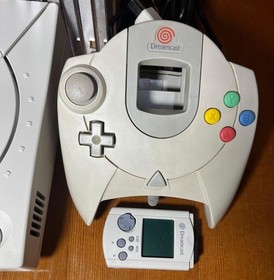 Sega Dreamcast Console  HKT-3000 Bundle 17 Games Controller Set P7