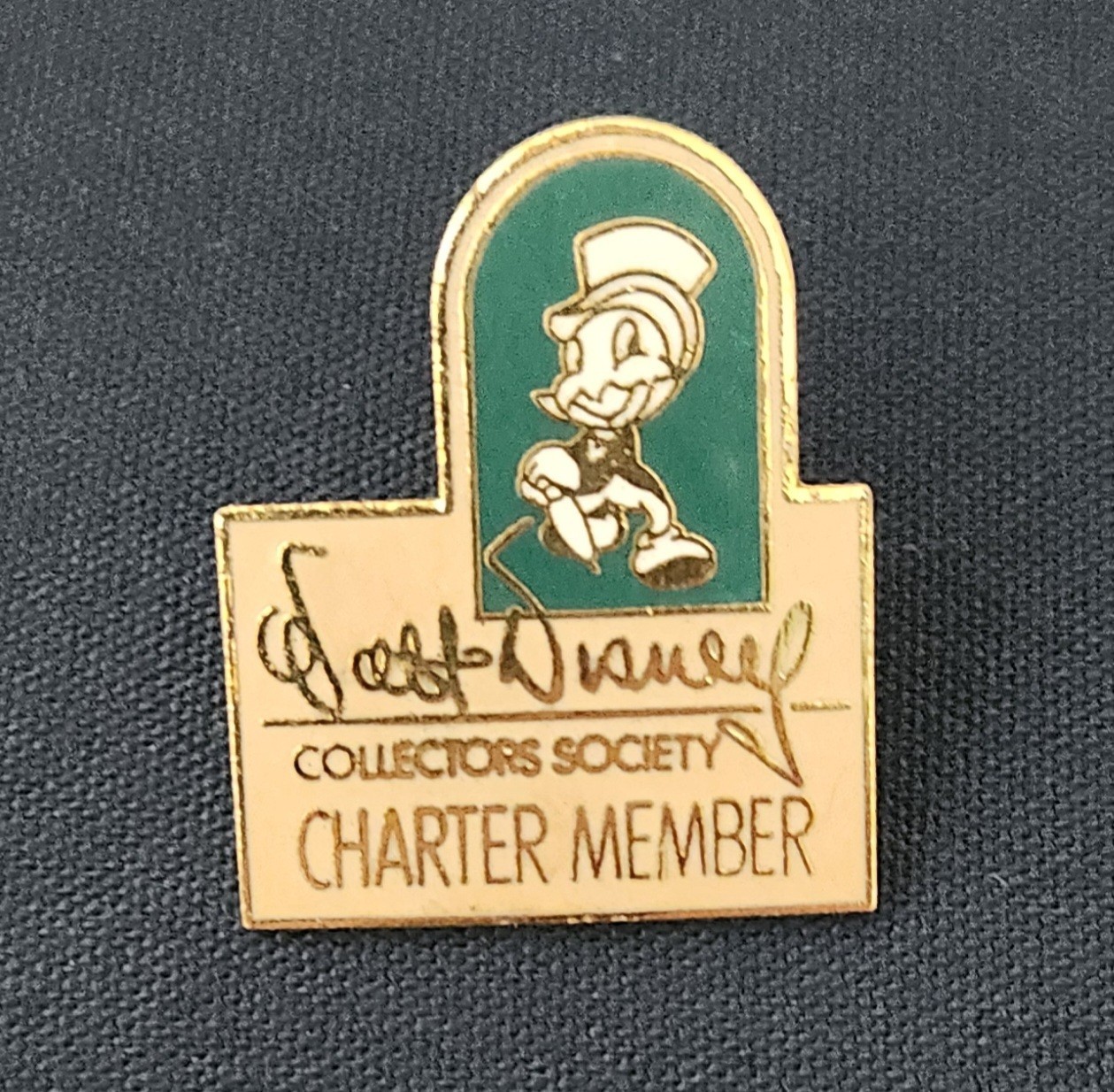 Walt Disney WDCC WDCS Jiminy Cricket 1992/ 1993 Charter Member Pin