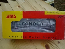 AMS AMERICAN MODEL SUPPLY NEW On30 CONOCO TANK CAR #7