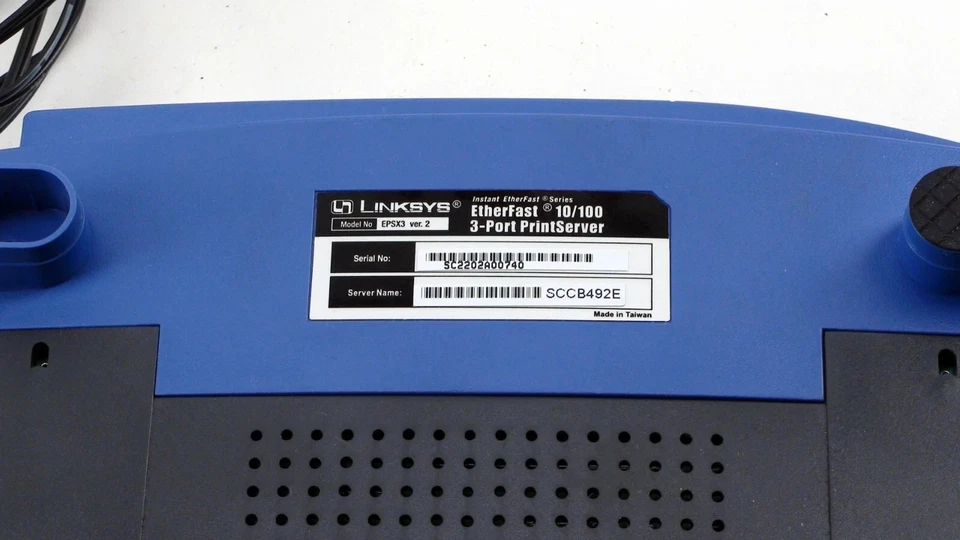 Linksys EPSX3 Etherfast 10/100 3-Port Server - Image 3 of 3