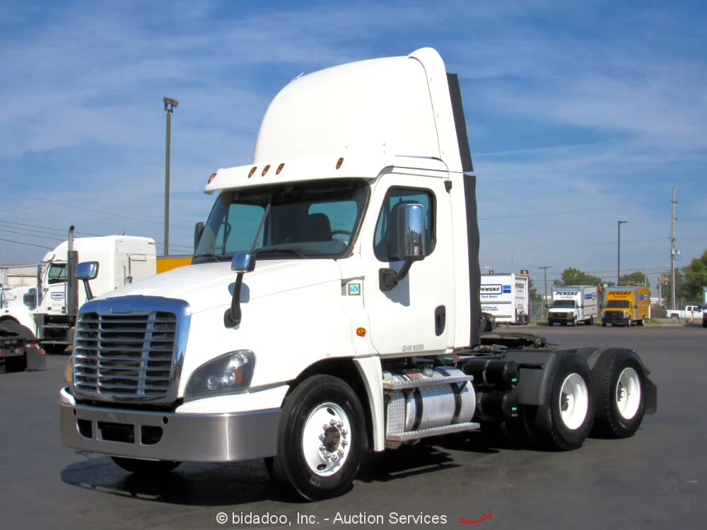 2016 Freightliner X12564ST T/A Truck Tractor Day Cab 12 Speed Automatic  bidadoo | eBay