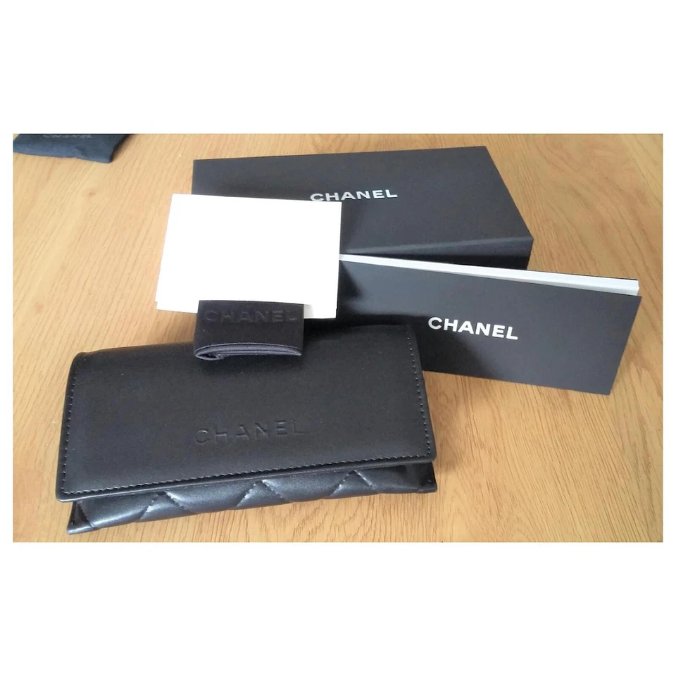 Brand New CHANEL Quilted Leather Sunglasses Eyeglasses Eyewear Italy Case Italy - Image 3 of 4