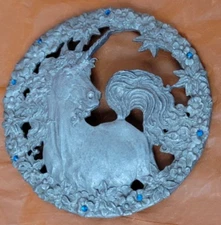 Vintage 1989? Rawcliffe Pewter w/ Tiny Blue Crystals Horse / Unicorn Belt Buckle