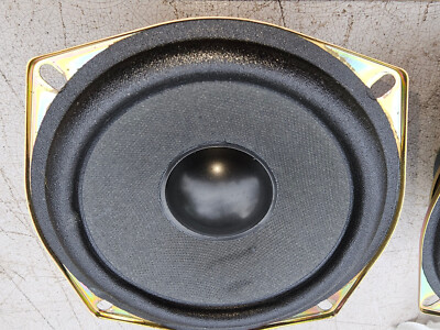 23PP43 PAIR OF AIWA SPEAKERS, 88-MSS-603-01, SOUND GREAT, VERY