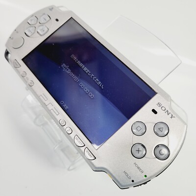 PlayStation Portable - SONY PSP 2000 シルバー メモステ64GB新品付属 SONY PSP 2000 シルバー メモステ64GB新品付属（PlayStation