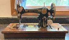 Vintage/Antique Western Electric Sewing Machine with original wooden case *READ*