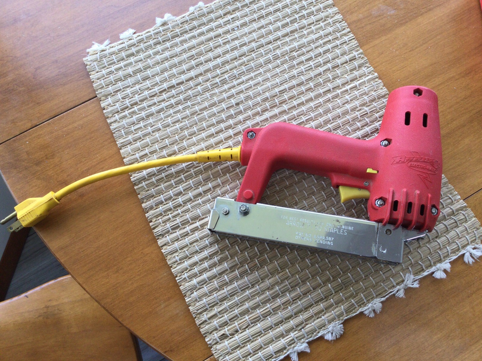 ARROW ELECTROMATIC Model ET50 Electric Staple Gun/Tacker eBay