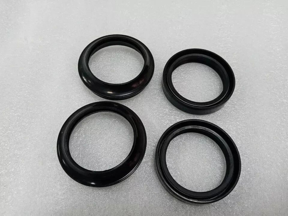 Комплект уплотнений вилки и стеклоочистителей для Honda XR400R 1996-04 XR500R 1983-84 XR600R 1985-2000 - Изображение 2 из 3