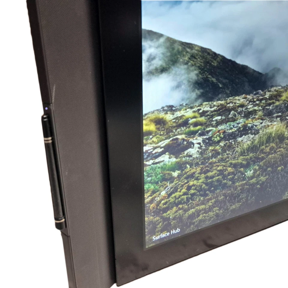 Microsoft Surface Hub v1 55" inch 1080p FHD Interactive Touchscreen Display - Image 2 of 3