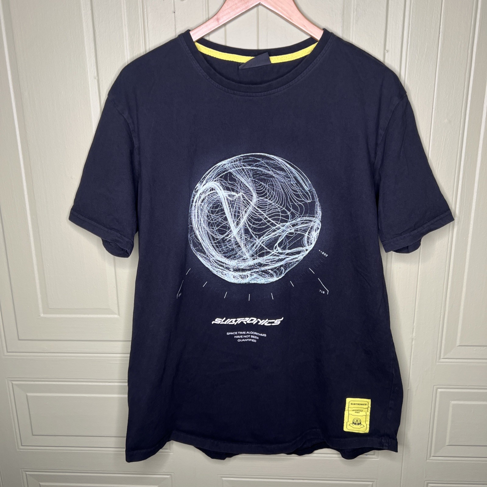 Sphere Graphic T-Shirt