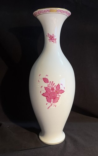Incredible 13” Herend Vase in the Chinese Bouquet Apponyi Raspberry.  24K Gold