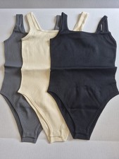 OQQ Women's 3 Pc Bodysuits Ribbed Sleeveless Square Neck Tank Blk/DkGray/Ivory S