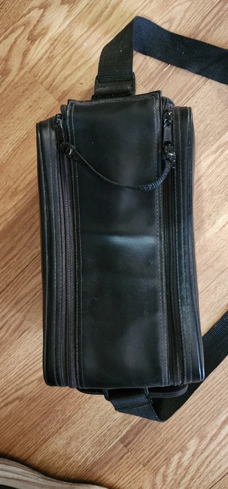 Shoulder Sling Camera Bag Black 10" X 5" Padded Storage - Image 3 of 4