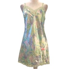 Victoria s Secret Y2K Pastel Floral Satin Slip Dress Lace M