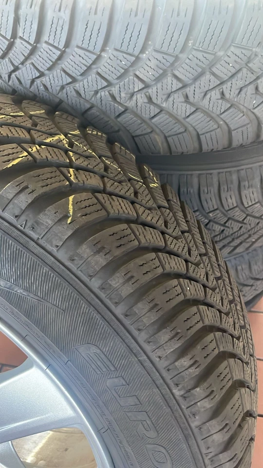 Audi Q3 F3 Alu- Winterräder Satz mit 215/65R17 99H Falken Winter SUV auch Tiguan - Bild 3 von 4