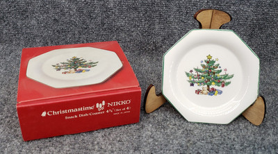 VINTAGE Nikko Christmastime Christmas Tree coasters snack plate w Box Set of 4