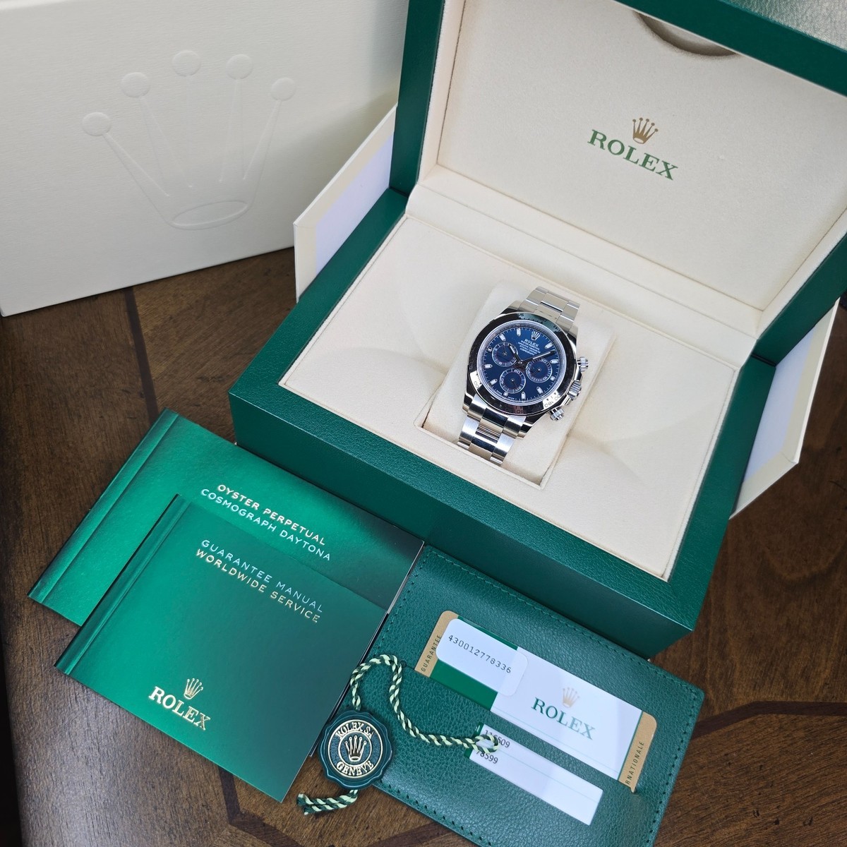 ROLEX COSMOGRAPH DAYTONA 40MM 116509 18K WHITE GOLD BLUE DIAL B&P