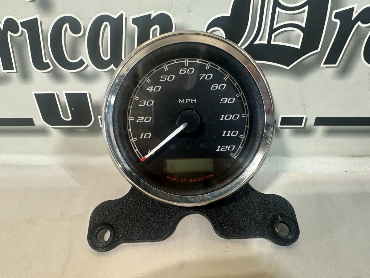 5050263. Harley Davidson Sportster Genuine Speedometer OEM Gauge