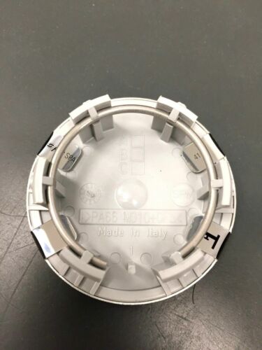 New Genuine Ferrari Centre Wheel Cap Part Number 340066 - Picture 3 of 3