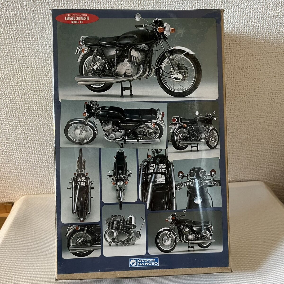 HIGH-TECH MODEL 1:12 SCALE KAWASAKI 500 MACH Ⅲ MODEL H1 HIGH-TECH MODEL 1:12 SCALE KAWASAKI 500 MACH Ⅲ MODEL H1