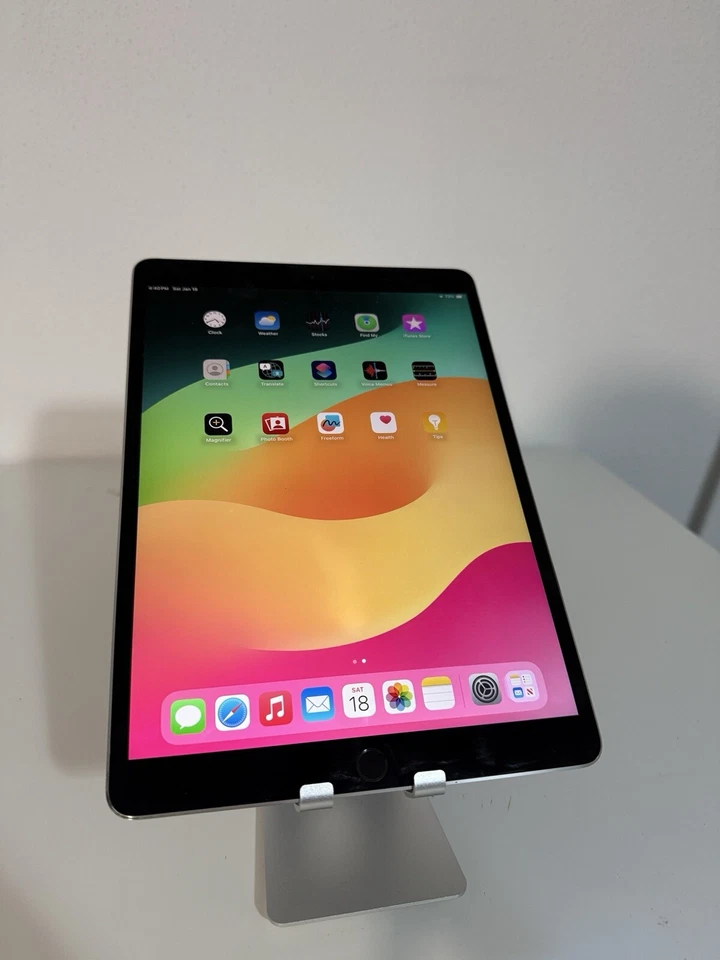 Apple iPad Pro 1. Gen 64GB, Wi-Fi(Ohne Simlock), 10,5 Zoll - Space Grau B - Bild 3 von 4