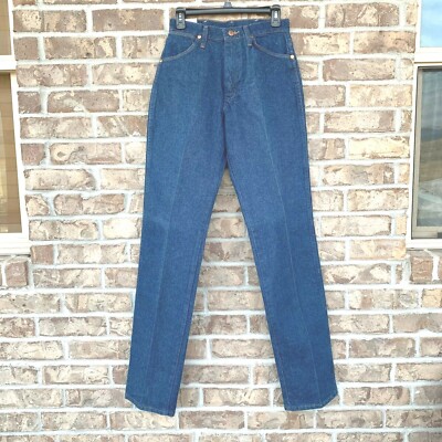 Wrangler women's Pro Rodeo pre-shrunk denim jeans blue medium wash size 7/36