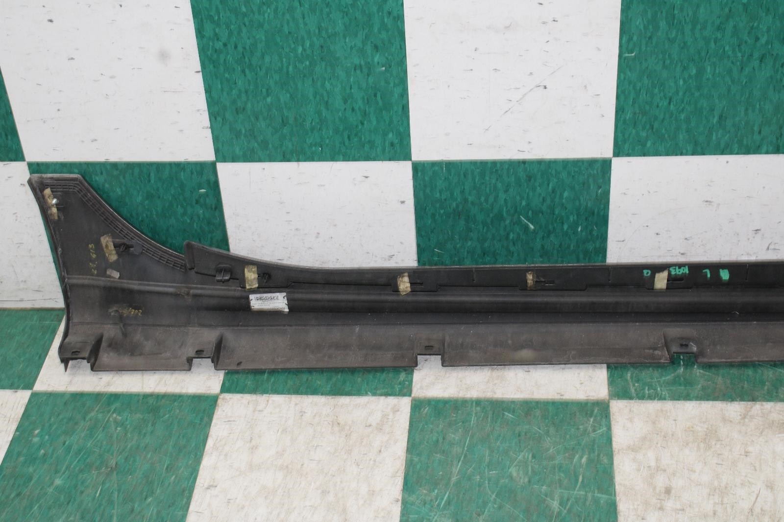 14-22 Ghibli Grey Driver Side Left LH Rocker Molding Side Skirt Panel OE Factory
