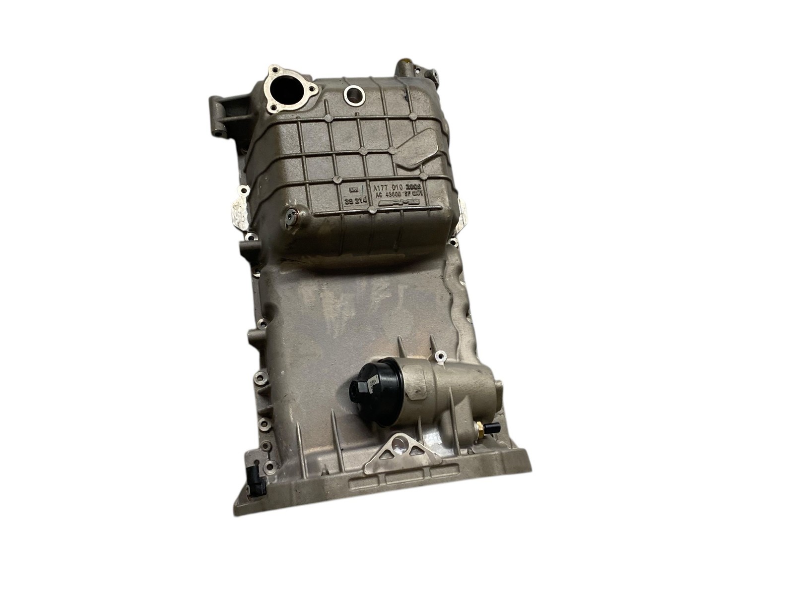 2022 Aston Martin Vantage V8 4.0L M177 Engine Oil Pan 1770102809 Oem