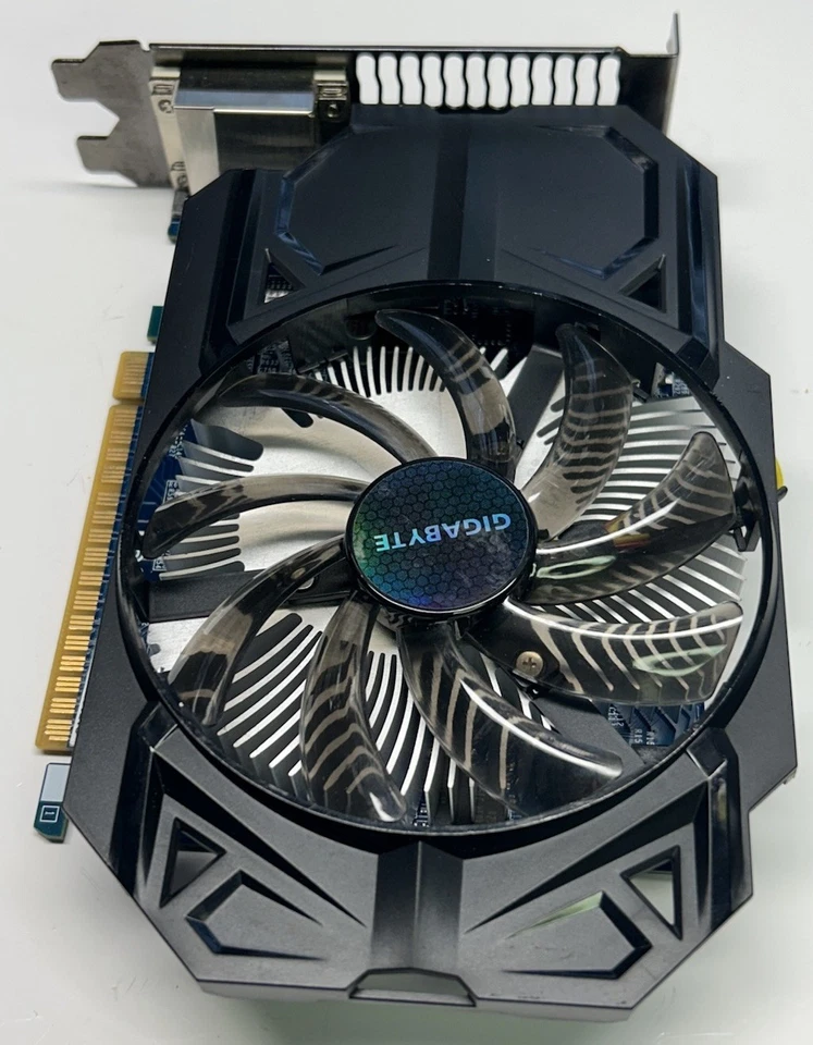 Gigabyte NVIDIA GeForce GTX 750 GV-N750oc-2GI DDR5 PCI-E HDMI DVI Graphics card - Image 2 of 4