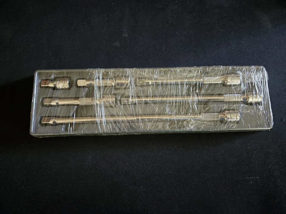 Snap on 3/8" Drive 6 Pc Extension Set 1-1/2", 3", 4", 6", 8" 11 inch knurled Foto 3 de 3