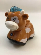 Vtech Go Go Smart Animals Carrie Cow Lights and Sounds Interactive Figure