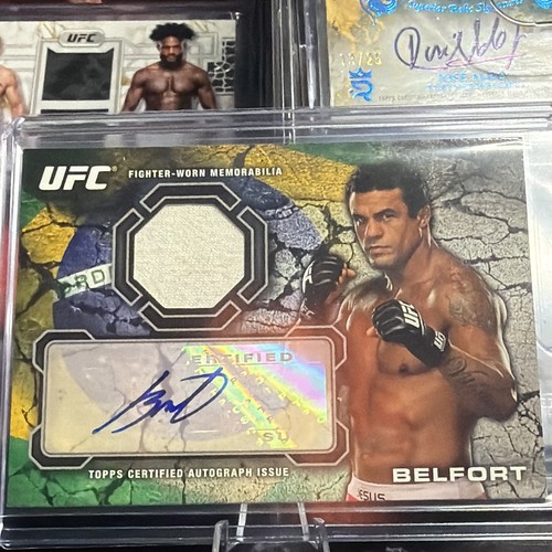 Vitor Belfort #FAR-VB 2013 Topps UFC Bloodlines Autograph Relics card