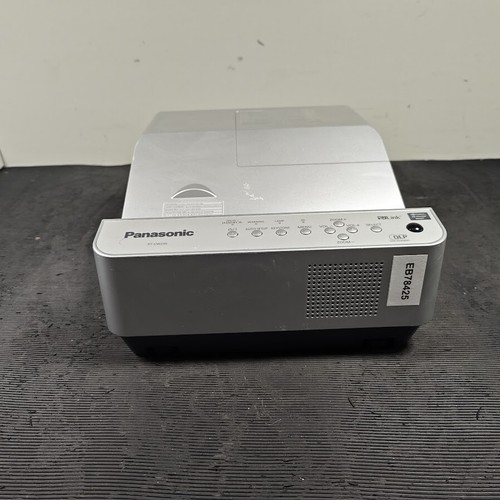 Panasonic PT-CW230E DLP Projector - For Parts, Untested, No Accessories - Photo 3/13