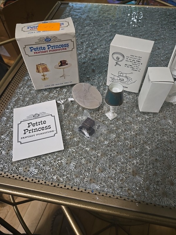 Ideal Petite Princess Heirloom Table Set Doll House Furniture Broken CH#31