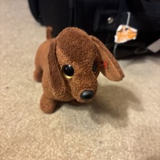 Ty Beanie Baby Frank the Dachshund Dog 7-inch Plush Toy