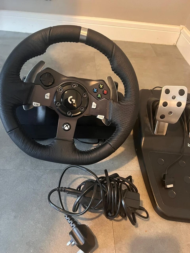 Logitech G920 Racing Wheel and Pedals for XBOX, PC - Working perfectly - Image 2 of 4