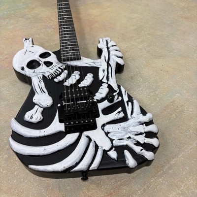 New esp  Cool Style Skull head Electric Guitar  Rosewood Fingerboard 