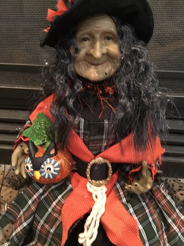 Halloween Hexe mit Kürbis großes Regal Sitter Figur 33" lang - Bild 4 von 8