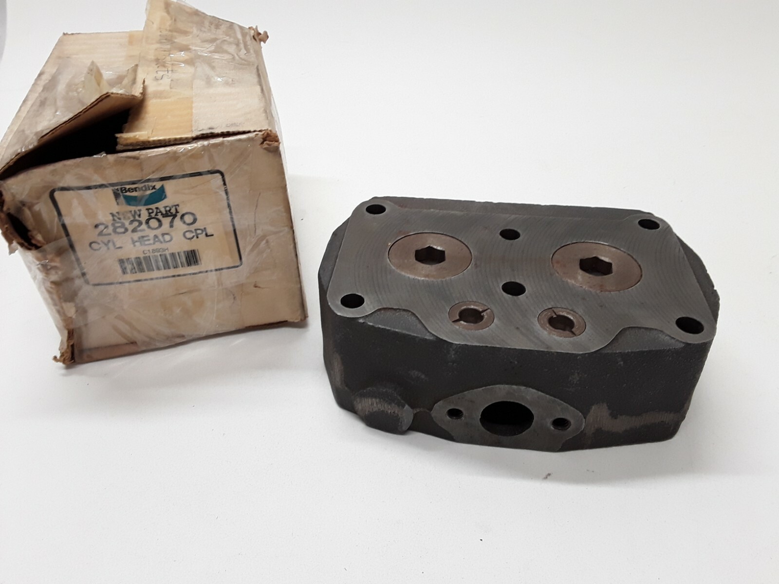Bendix 282070 CYl HEAD CPL 294146 / C1893H For Ford Air Brake 